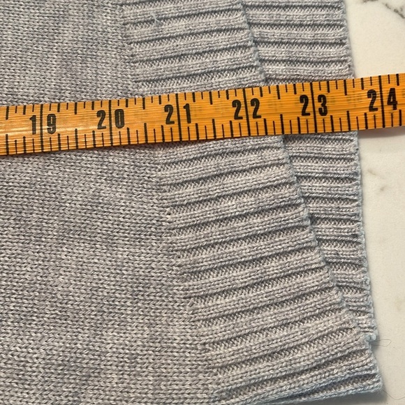 FATE Yellow & Purple Lightening Bolt SWEATER - Picture 8 of 9